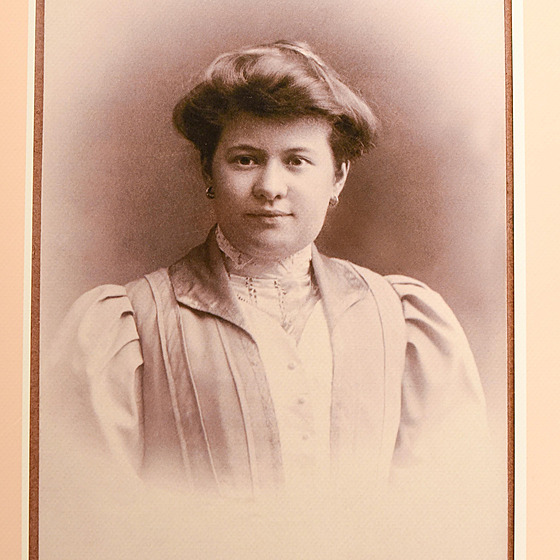 Ludmila Janáková (provdaná Hyblerová), snímek z poátku 20. století