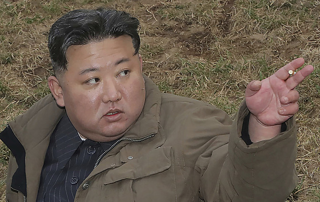 Kim se chystá odpálit raketu se satelitem, Japonsko hrozí sestřelem