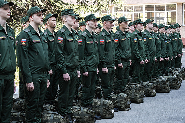 Ruské hranice střeží branci. Jsou na našem území, odbyly úřady jejich matky