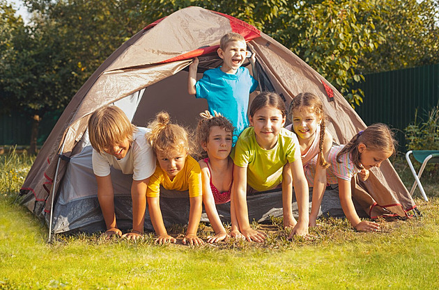 Na letní tábory i letos přispívají pojišťovny. Je mezi nimi ta vaše?
