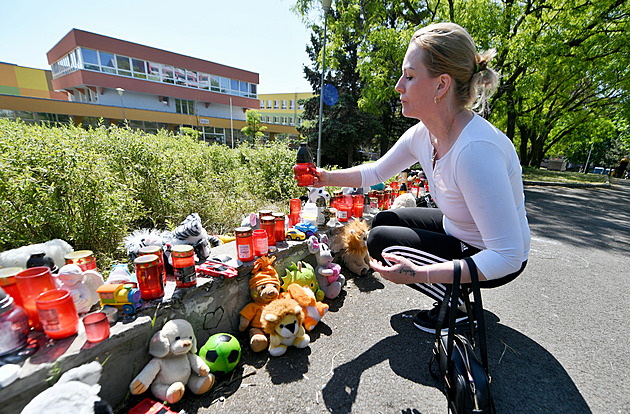 Soud poslal do vazby muže podezřelého z usmrcení malého chlapce v Mostě