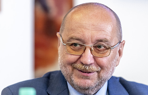 Užitečné. Fiala jednal v sídle CIA, poprvé se všemi šéfy českých tajných služeb