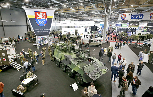 Odstartoval veletrh IDET. Veřejnost uvidí i nový tank ve výzbroji české armády