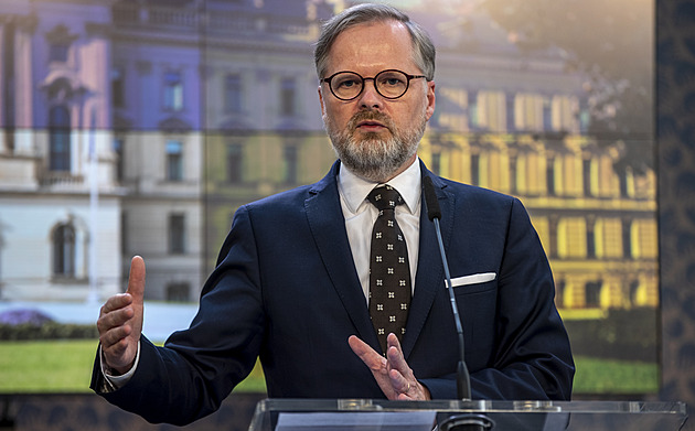 Vysedí vláda peníze? Koalice se tváří, jako by měla na vše spoustu času