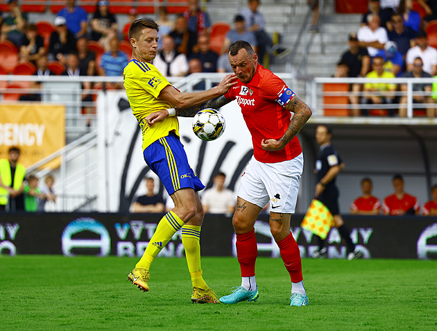 Hattrick, ale ne ten chtěný. Další pád Zbrojovky neodvrátil ani kanonýr Řezníček