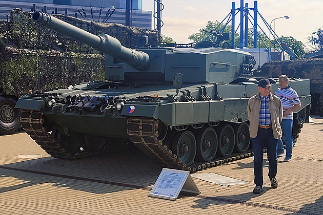 Odstartoval veletrh IDET. Veřejnost uvidí i nový tank ve výzbroji české armády