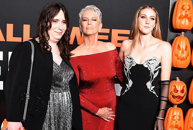 Láska je láska, oslavuje herečka Jamie Lee Curtisová svou transgender dceru