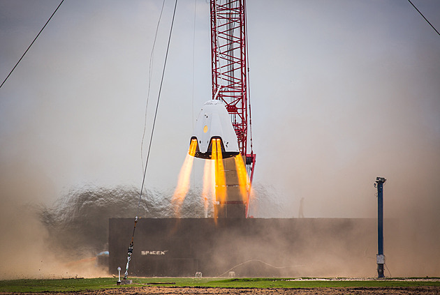 Musk chtěl znovupoužitelný horní stupeň raket Falcon, nakonec projekt zrušil