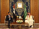 Saúdský korunní princ Mohammed bin Salmán  a syrský prezident Baár Asad bhem...