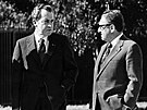 Paíská jednání se chýlí ke konci. (Nixon a Kissinger, rok 1973)