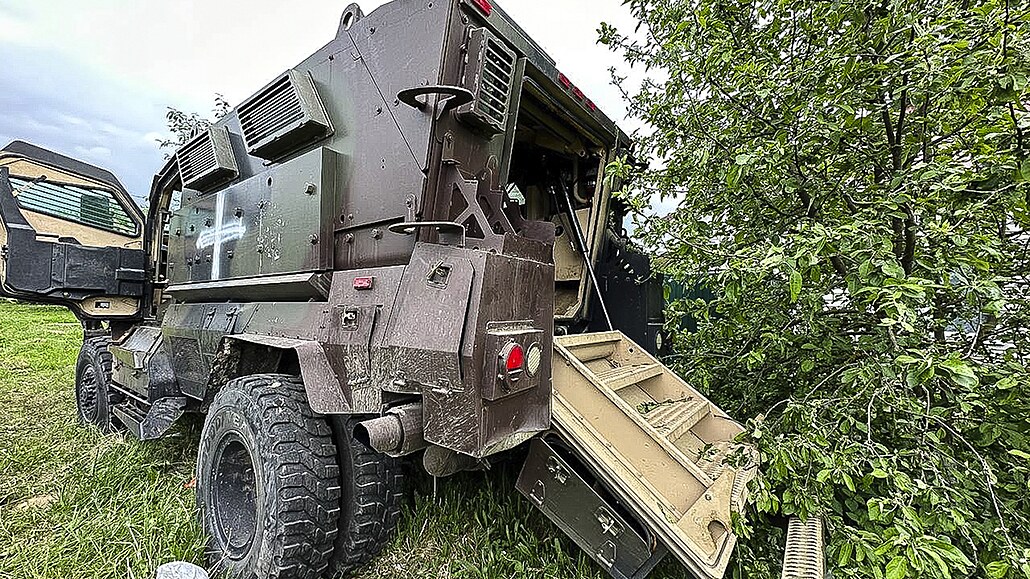 Jeden z amerických vozů, které měli podle Rusů používat protiruské jednotky v...