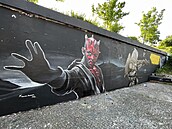 Legální graffiti plochou je například podchod u zastávky Pobřežní cesta....