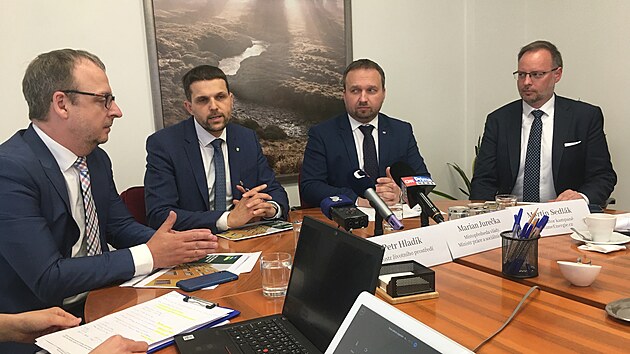 Ministerstvo životní prostředí u kulatého stolu představila nové podmínky v NZÚ... | na serveru Lidovky.cz | aktuální zprávy