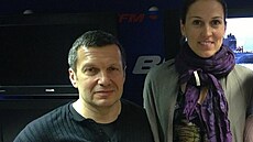 Ruský propagandista Vladimir Solovjov s nkdejí basketbalistkou Svtlanou...
