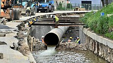 Opravy koryta potoka Bystice v Teplicích (kvten 2023)
