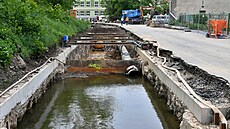 Opravy koryta potoka Bystřice v Teplicích (květen 2023)