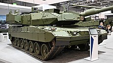 Tank Leopard 2A7. O modernjí verzi 2A8 projevila zájem i AR. Tch by nejlépe...