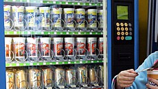 Automat v základní �kole