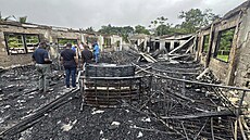 Škody způsobené požárem dívčího internátu v Guyaně. (22. května 2023)
