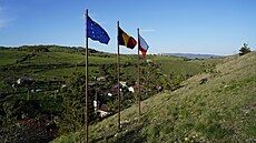 Z vesnic Banátu si mete vylápnout do výek. Neruené výhledy jsou na Dunaj,...
