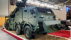 Nový �eský vypro��ovací a odsunový automobil TREVA-30 na podvozku Tatra Force...