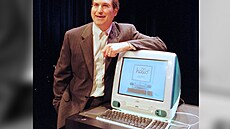 Po návratu do Applu v roce 1996 se Jobs věnoval nové modelové řadě osobních...