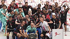 Fotbalisté Bayernu Mnichov slaví ligový titul.