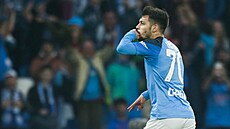 Zálo�ník Neapole Gianluca Gaetana slaví gól do sít� Interu