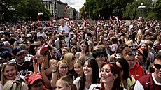 Tisíce lotyšských fanoušků přišly přivítat bronzové hokejisty při jejich...