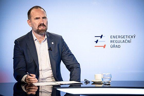 Pedseda Energetického regulaního úadu Stanislav Trávníek v lét 2023 v poadu Rozstel 