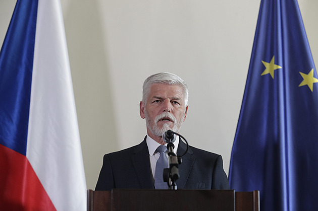 Na Hrad se hrnou žádosti o milost, nástup Pavla vzbudil naděje odsouzenců. Co se dá od prezidenta čekat?