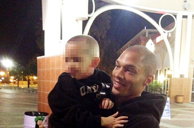 Příběh za memem. Z policejní kartotéky rovnou na přehlídková mola