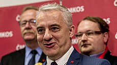 Pedseda MKOS Josef Stedula na tiskové konferenci po snmu eskomoravské...