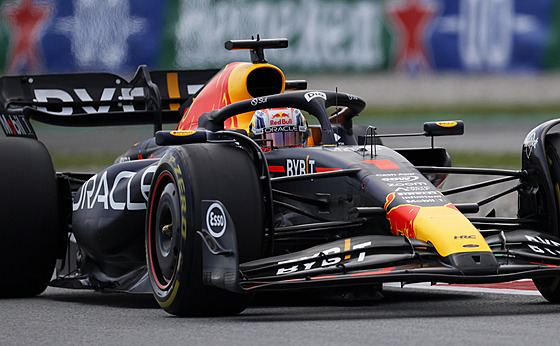 Max Verstappen z Red Bullu v tréninku na Velkou cenu panlska F1.