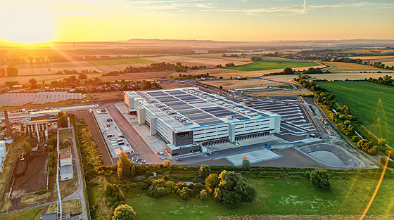 V červnu se otevře nové distribuční centrum Amazon, které vyrostlo v Kojetíně u...