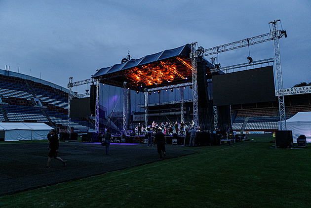 Fotbalový klub SK Sigma Olomouc spolu s Moravskou filharmonií Olomouc a dalími...