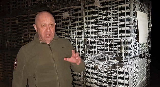 Prigožin vyhrožuje pochodem na Moskvu. Ta zavádí mimořádná opatření