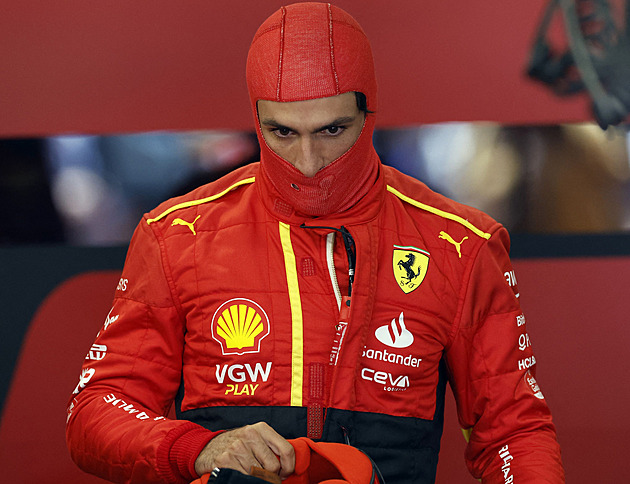 Zase bída, ale proč? Lepší jsme být nemohli, tuší Sainz. Ferrari se dál trápí