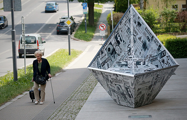 Zahrada soch, apokalypsa i portréty žen. Galerie v Liberci zahájila sezonu