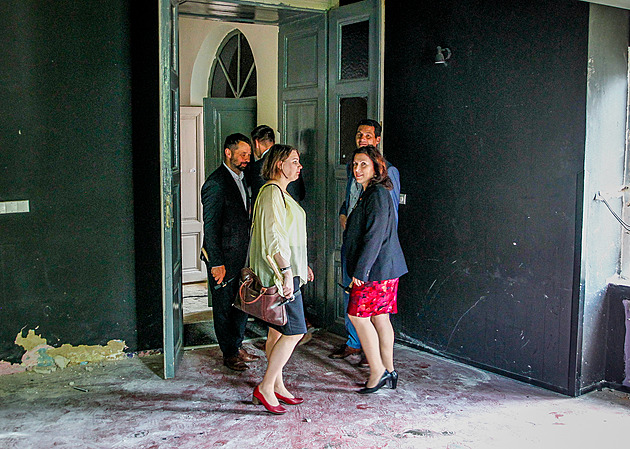 Rekonstrukce Slavie začala, kvůli dotaci musí být hotovo do září 2025