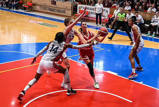 PROGRAM: Basketbalistky proti evropské elitě. Úvod s Itálií, bojují i o Paříž