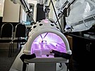 L�ka�i ve zl�nsk� nemocnici pou��vaj� nejmodern�j�� robotick� opera�n� syst�m.