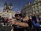 Fanouci West Hamu ped fotbalovm utknm v Praze. (7. ervna 2023)