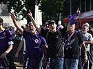 Fanouci fotbalovho klubu ACF Fiorentina v den zpasu v praskch...