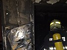 Ohe� zni�il byt v p��zem� panelov�ho domu v N�rsku na Klatovsku. �ena podle...