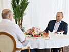 Ruský prezident Vladimir Putin na schzce s bloruským vdcem Alexandrem...