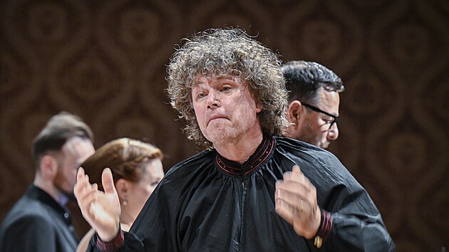 Dirigent Roman Válek vedl na Pražském jaru soubor Czech Ensemble Baroque.