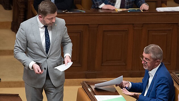 Ministr vnitra Vít Rakuan a bývalý premiér, éf hnutí ANO Andrej Babi ve Snmovn