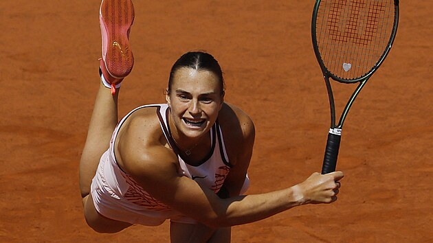 Běloruska Aryna Sabalenková během semifinále Roland Garros.