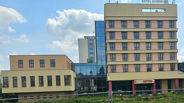 Hotel Bohemia v Chrudimi je deset let oputn. (1. 6. 2023)